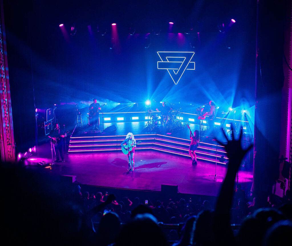 Rainbow kitten surprise