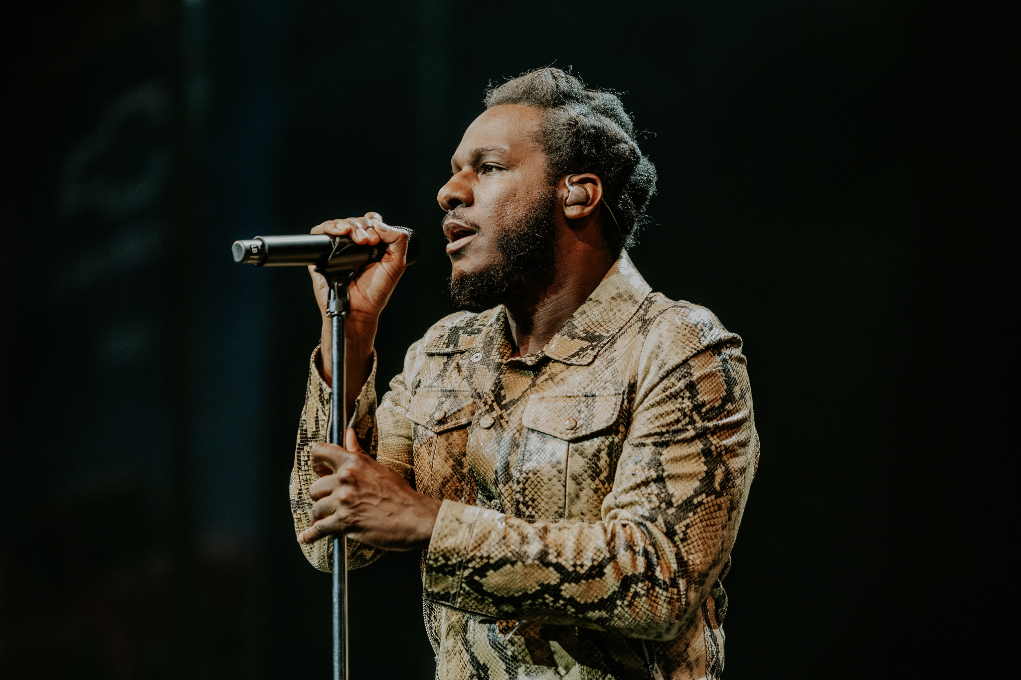 Leon Bridges-Vancouver-KelliRP-15