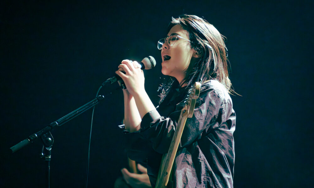 SeSoNeon-Vancouver-Guntas3